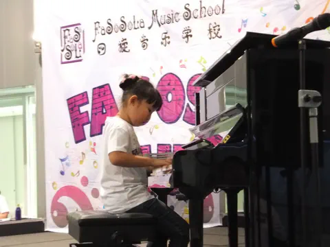 FaSoSoLa Concert 2012 — photo 12